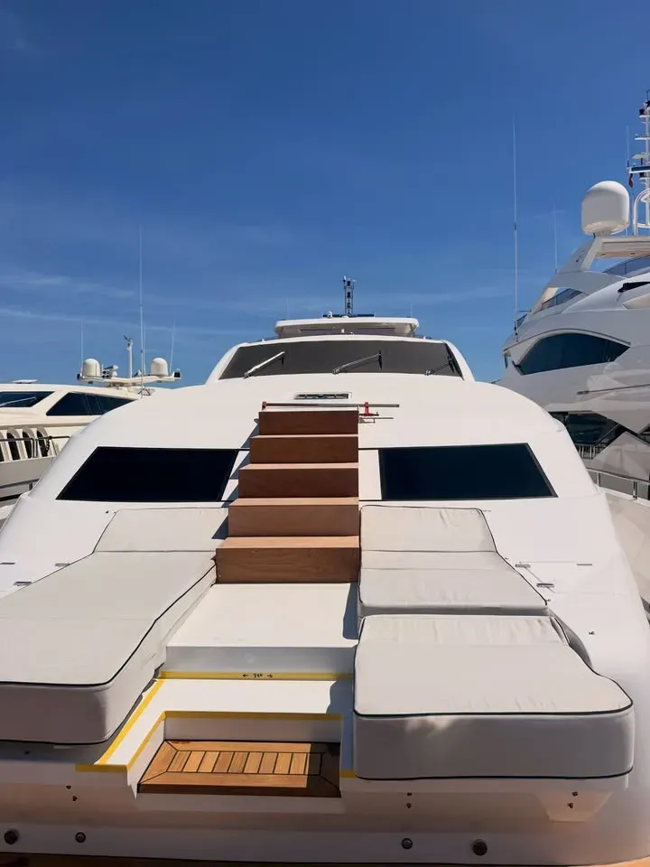 yacht composite (31)